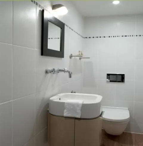 Le Manoir De Morimont 4*