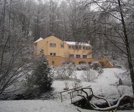 Le Manoir De Morimont 4*