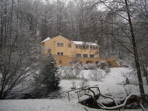 Le Manoir De Morimont 3*