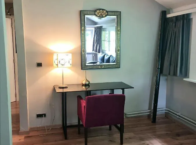Le Manoir De Morimont Bed & Breakfast